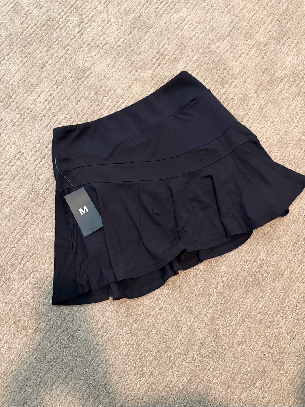 IBKUL Black Ruffle Hem Golf/Tennis Skort - Picture 3 of 4
